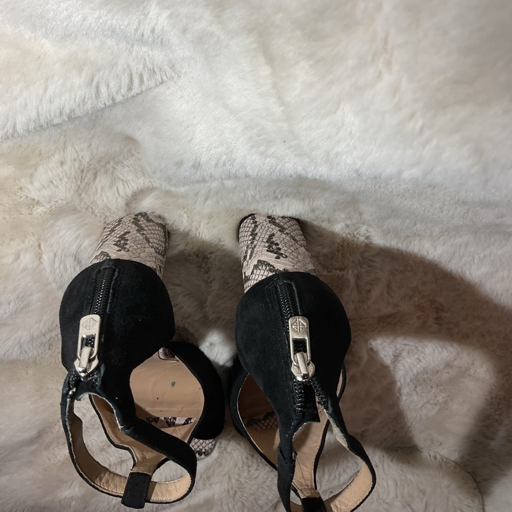 Antonio Melani Hilloray Black Heels - Picture 4 of 5